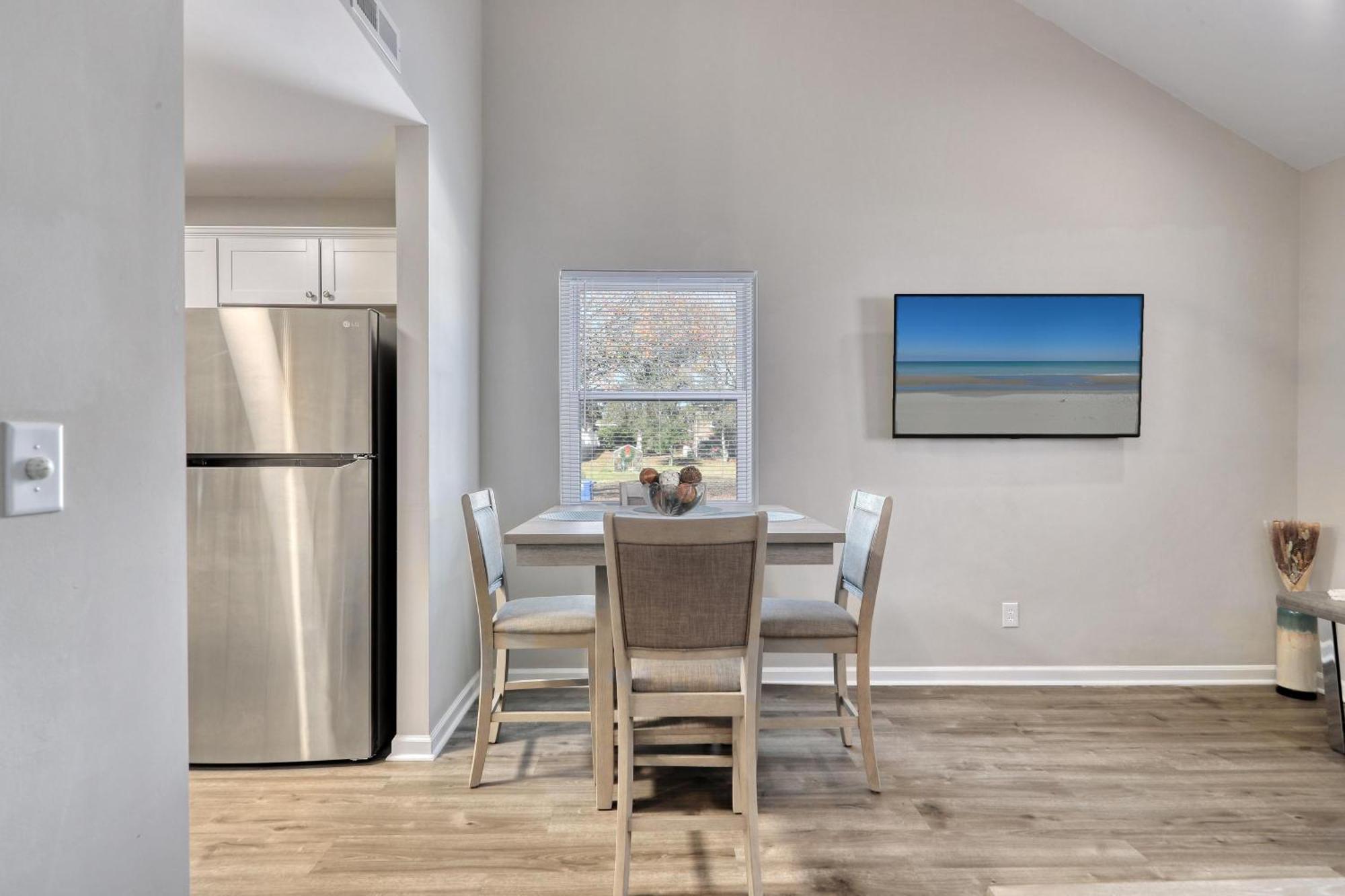 הוילה מירטל ביץ' 1408 Perrin Dr, Unit D - Ocean Walk Sleeps 8 מראה חיצוני תמונה