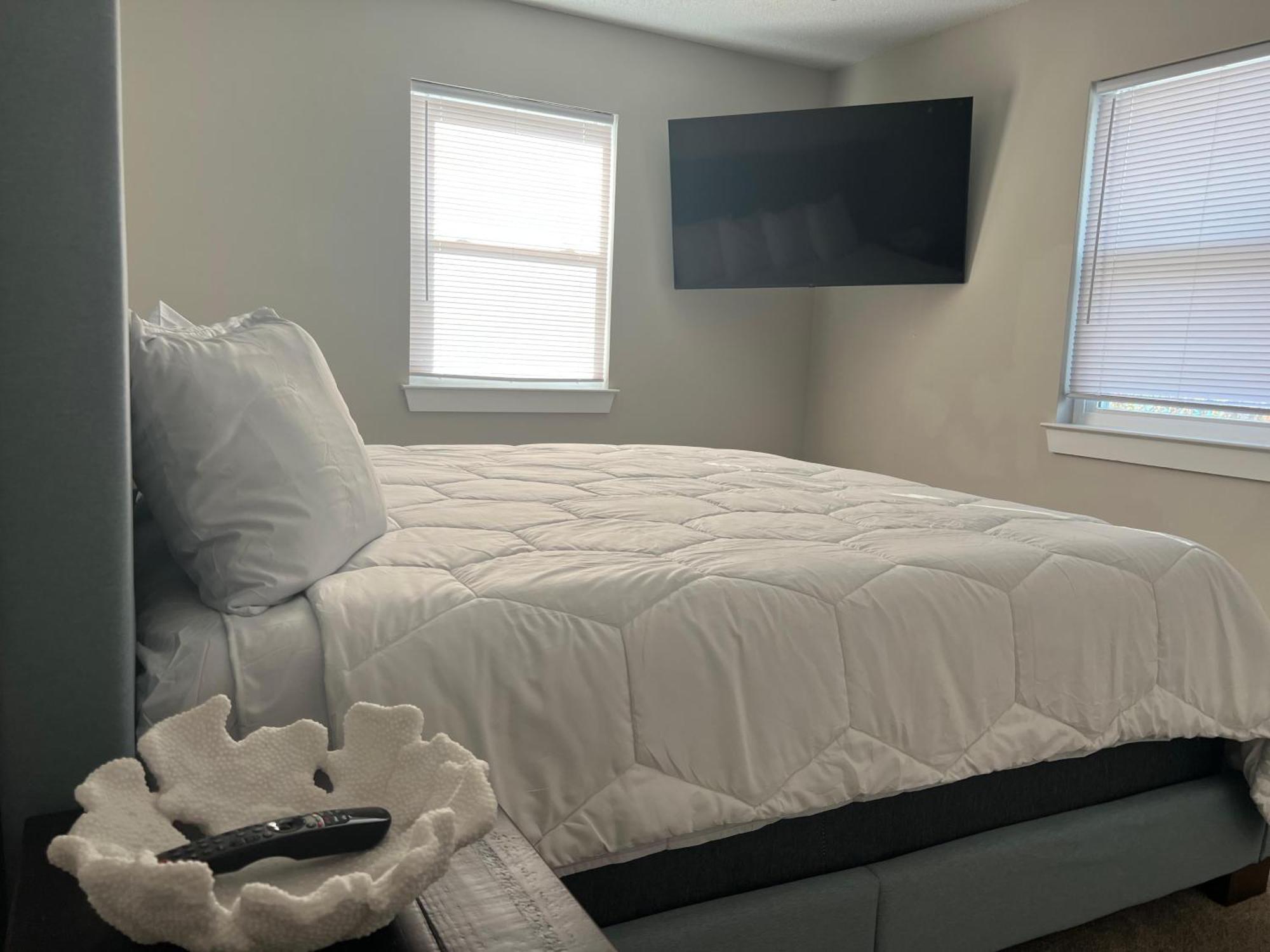 הוילה מירטל ביץ' 1408 Perrin Dr, Unit D - Ocean Walk Sleeps 8 מראה חיצוני תמונה