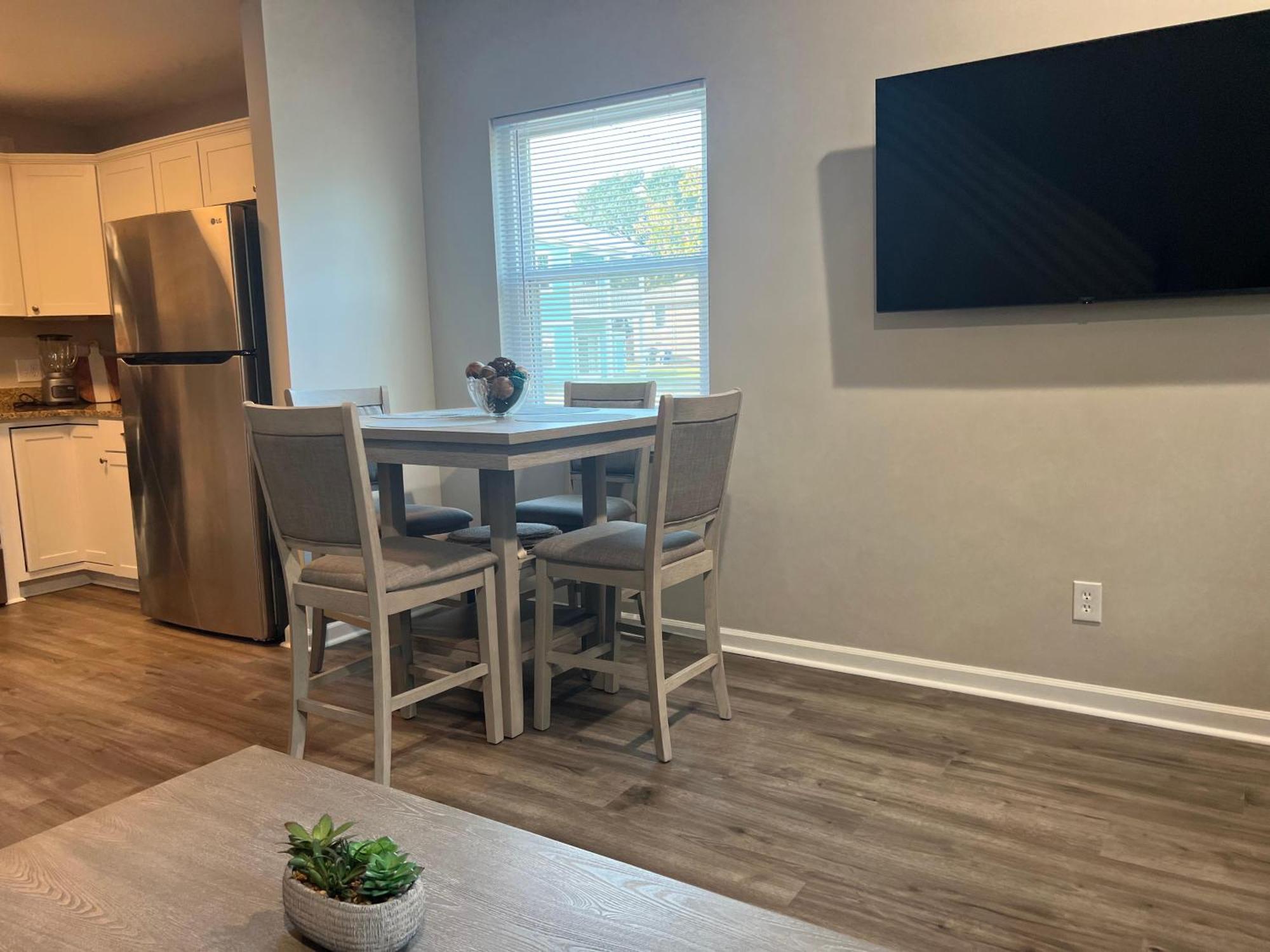הוילה מירטל ביץ' 1408 Perrin Dr, Unit D - Ocean Walk Sleeps 8 מראה חיצוני תמונה